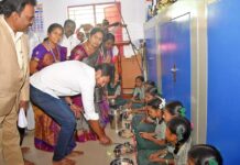 அரசு தொடக்கப்பள்ளியில் அமைச்சர் உதயநிதி ஆய்வு – திண்டுக்கல் மக்களிடம் குறைகளை கேட்டார்